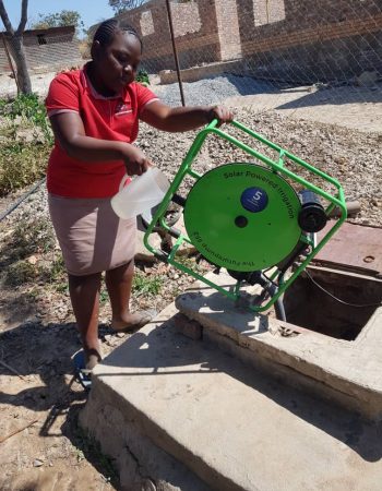 Tatenda with her Celfre pump
(credit: Sagaci Research)